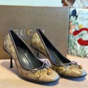 Gucci Brown and Tan Heels